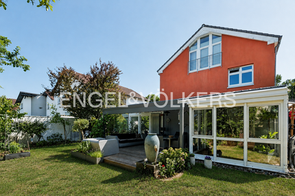 Haus zum Kaufen in Dreieich 990.000,00 € 237.92 m²