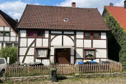4 Zimmer Wohnung - 800,00&nbsp;EUR Kaltmiete, ca.&nbsp; 100,00&nbsp;m&sup2; in Schieder-Schwalenberg (PLZ: 32816)