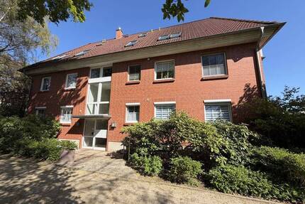 Attraktive 3-Zimmer-Wohnung (1. OG) mit Balkon in ruhiger Lage von Lauenburg! - Lauenburg/Elbe