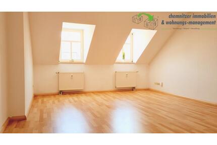 Preiswerte 3-Raum-Dachgeschosswohnung mit Tageslichtbad und Balkon - Chemnitz Hilbersdorf