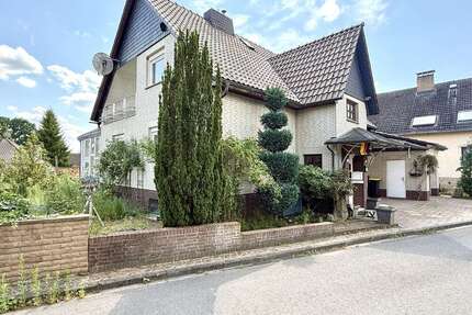 Haus zum Kaufen in Wolfsburg 285.000,00 € 186 m²