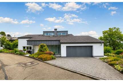 Haus zum Kaufen in Kirchheim 1.590.000,00 € 260 m²