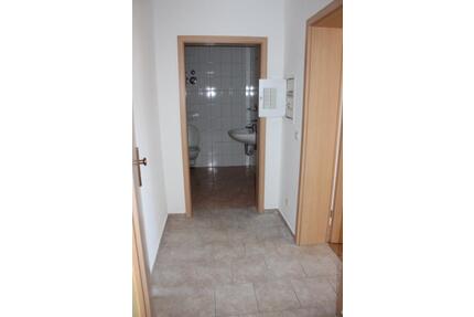 Gemütliche 2-Raumwohnung - 284,00&nbsp;EUR Kaltmiete, ca.&nbsp; 49,00&nbsp;m&sup2; in Zeitz (PLZ: 06712)