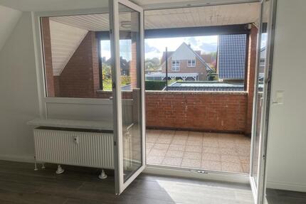 Willkommen in Ihrer neuen traumhaften 2 Zimmer Wohnung 55 qm mit Balkon - Trittau