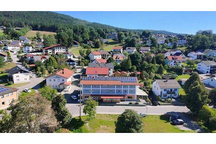 Ehemalige BäckereiCafé - jetzt Chance für moderne Wohnungen - Böbrach