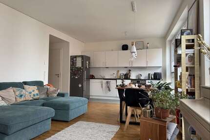 Wohnung zum Mieten in Hamburg 1.646,11 € 87.6 m²