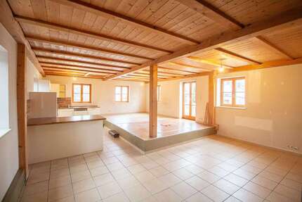 Haus zum Kaufen in Sigmaringendorf 279.000,00 € 140 m²