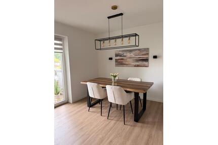 Attraktive 3-Zimmerwohnung mit Balkon und Stellplatz im Zentrum - Kropp