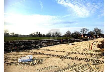 ERSCHLOSSENES BAUGRUNDSTÜCK IN KIRCHWALSEDE