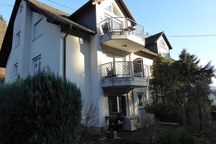 Sonnige 3-Zimmer-Wohnung im Dachgeschoss - Lennestadt