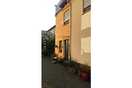 Freistehendes Einfamilienhaus zum Preis einer Eigentumswohnung - Hungen