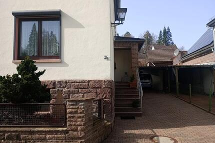 Haus zu verkaufen Verkehrsberuhigt am Waldrand - Stadtoldendorf