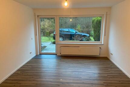 1 Zimmer, Küche, Flur, Bad, Terasse, Stellplatz in Pivitsheide VH - Lemgo