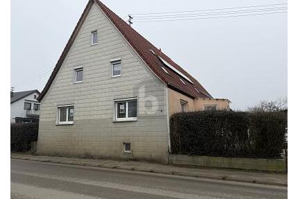 GROßE SCHEUNE, GARAGE & WOHNEN AUF VIEL GRUND - Sontheim an der Brenz