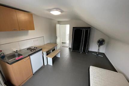 Zimmer möbliert ab sofort verfügbar - Pirmasens Niedersimten