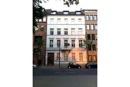 Wohnung zum Kaufen in Düsseldorf 2.200.000,00 € 215 m²