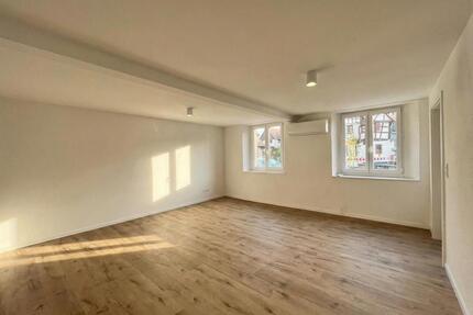 5-Zimmer-Wohnung in Seenähe – frisch saniert, 5,5 % Rendite - Öhningen