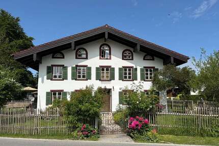 Haus zum Mieten in Riedering 2.995,00 € 250 m²