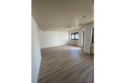 Helle Wohnung in Fraulautern 2 ZKB - Schwalbach