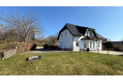 Haus zum Mieten in Döbeln 1.300,00 € 150 m²