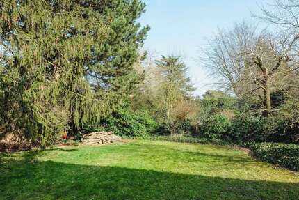 Grundstück zu verkaufen in Düsseldorf 1.390.000,00 € 889 m²