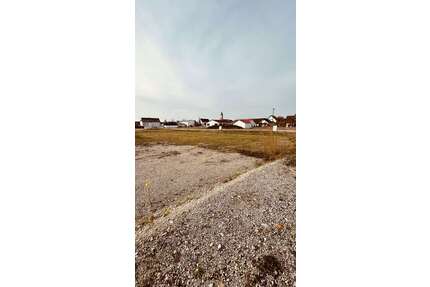 Grundstück zu verkaufen in Hallbergmoos 769.000,00 € 716 m²