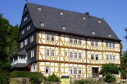 Wohnen im Baudenkmal. - 520,00&nbsp;EUR Kaltmiete, ca.&nbsp; 90,00&nbsp;m&sup2; in Vöhl (PLZ: 34516)