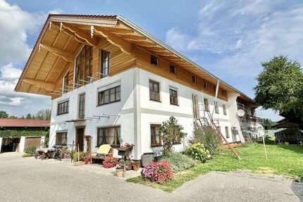 Wohnung zum Mieten in Großkarolinefeld 1.450,00 € 122 m²