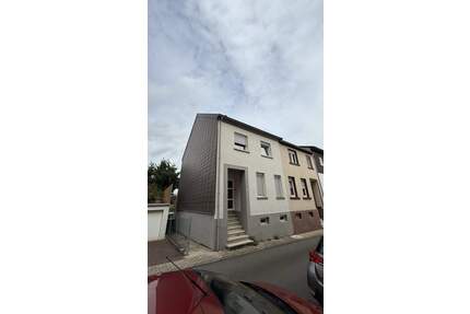 Reserviert! Reiheneckhaus in Saarbrücken-Sankt Arnual zu verkaufen! - Saarbrücken / Sankt Arnual St Arnual