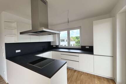 Wohnung zum Mieten in Nürtingen 1.567,00 € 105.01 m²