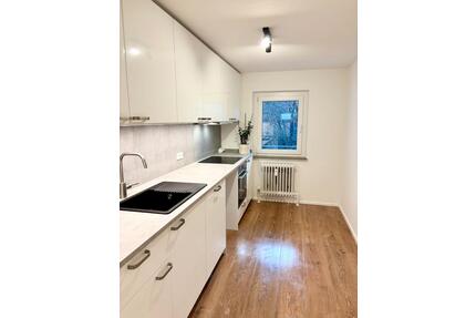 Erstbezug nach Sanierung: Helle 2 Zimmer Wohnung - Stuttgart Stuttgart-Ost