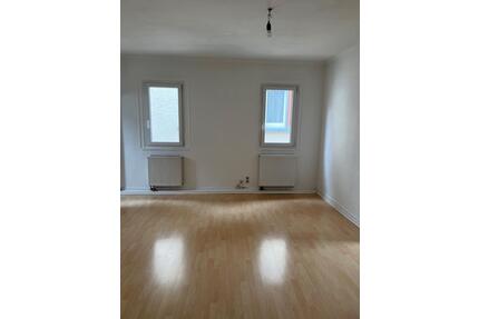 Dachgeschosswohnung - 750,00&nbsp;EUR Kaltmiete, ca.&nbsp; 48,00&nbsp;m&sup2; in Tübingen (PLZ: 72070)