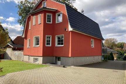 Leben & Arbeiten unter einem Dach – 175m² Wohnfläche zzgl. großzügiger SouterrainKeller auf 700m² Grundstück mit großem Schuppen - Berlin Kaulsdorf