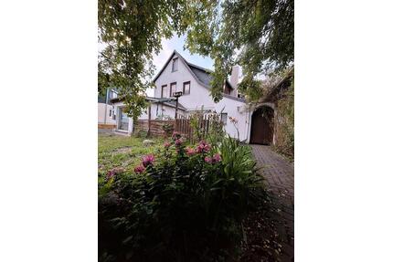 1 Familienhaus in Hinternah 120qm² Haus 600qm² mit Garten top - Schleusingen