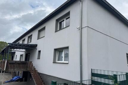 Einfamilien Haus - 470.000,00&nbsp;EUR Kaufpreis, ca.&nbsp; 240,00&nbsp;m&sup2; in Duisburg (PLZ: 47139) Beeck