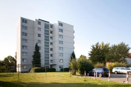 Charmante 2-Zimmer-Wohnung im 4. Obergeschoss mit Balkon – ideal für Singles oder Paare - Ingelheim am Rhein