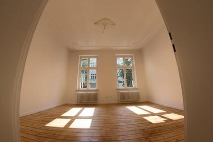 Altbau 3,5-Zimmer Wohnung im EG mit Ihnenhof in Rheydt - Mönchengladbach Süd