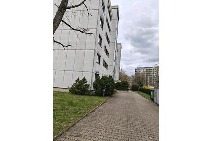 1 ZW in Ettlingen zu verkaufen - 215.000,00&nbsp;EUR Kaufpreis, ca.&nbsp; 42,00&nbsp;m&sup2; in Ettlingen (PLZ: 76275)