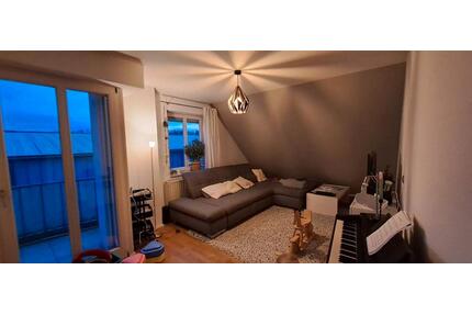 Große 5,5 Zimmerwohnung (ca. 130 m²) mit 2 Balkonen + Aufzug + TG - Straubing