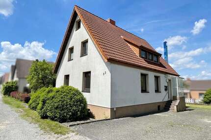 Haus zum Kaufen in Lage 160.000,00 € 110.97 m²