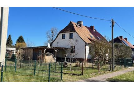 Doppelhaushälfte mit Potential - 119.000,00&nbsp;EUR Kaufpreis, ca.&nbsp; 76,00&nbsp;m&sup2; in Lubmin (PLZ: 17509)