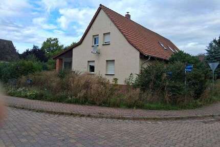 Haus zum Kaufen in Hornburg 98.000,00 € 180 m²