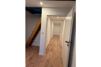 Erstbezug nach Kernsanierung 2,5 Zimmerwohnung 116qm - Langenhagen Engelbostel