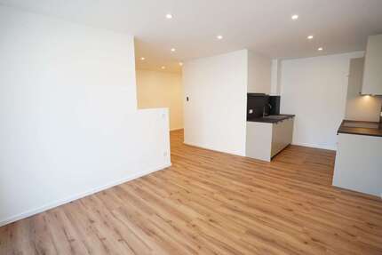 Wohnung zum Mieten in Obertshausen 890,00 € 54.55 m²