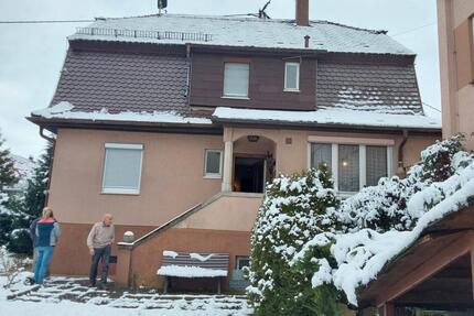 Wohnhaus zu vermieten - 2.300,00&nbsp;EUR Kaltmiete, ca.&nbsp; 190,00&nbsp;m&sup2; in Frickenhausen (PLZ: 72636)