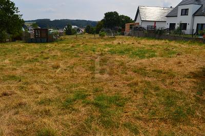 FERNBLICK & SONNIGE SÜDWESTLAGE - Arzfeld