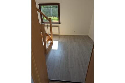 Exklusive, kernsanierte Maisonette -Wohnung voll möbliert & frei - Friedberg (Hessen)