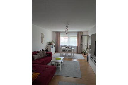 Ruhige, schöne 3-Zimmer-Wohnung in Buckenhof
