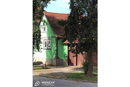 sanierungsbedürftiges Wohnhaus mit Bio-Gas-Heizung und Kamin - Sprötau