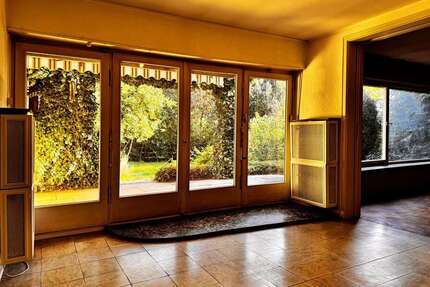 Haus zum Kaufen in Erlangen 695.000,00 € 142.32 m²